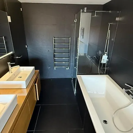 Appartement Au Centre De Montana *